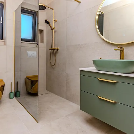 Villa Luxury Rita With Jacuzzi Near Vransko Drliceve Kuce